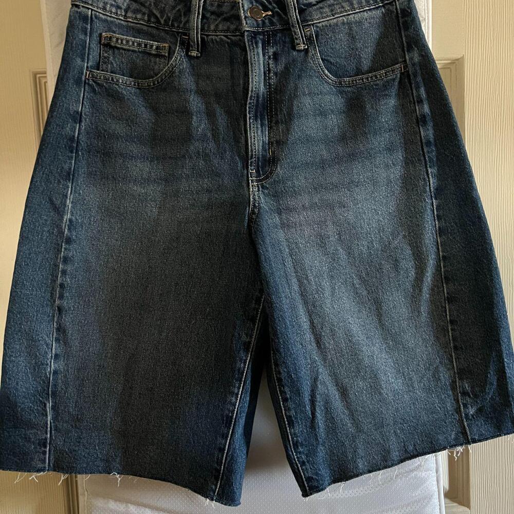 Time and Tru Women's Barrel Bermuda Shorts